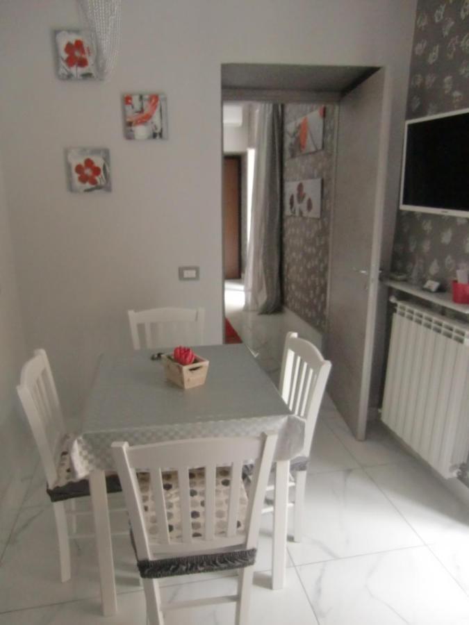 Guesthouse Aaron2 Νάπολη Εξωτερικό φωτογραφία