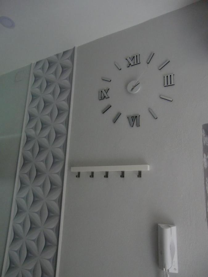 Guesthouse Aaron2 Νάπολη Εξωτερικό φωτογραφία