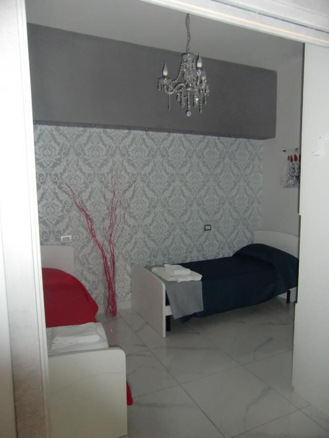 Guesthouse Aaron2 Νάπολη Εξωτερικό φωτογραφία